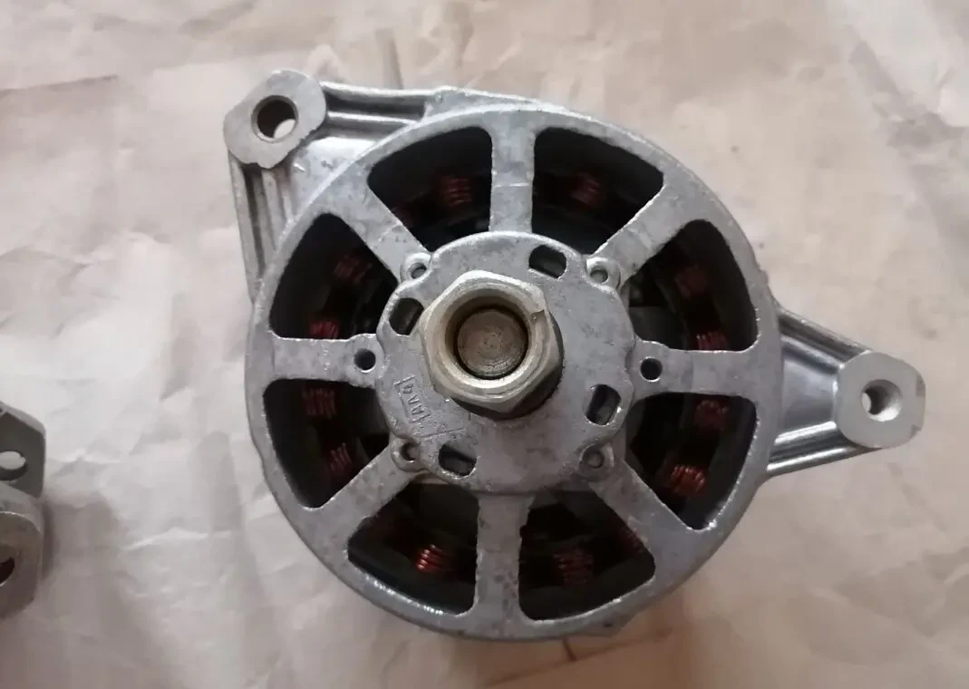 Генератор газ 24, уаз, новый ссср 4