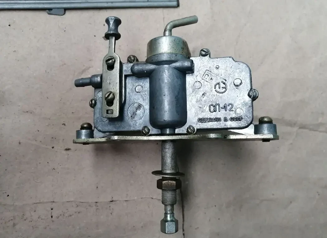 Привод стеклоочистителя газ 51, новый ссср 3