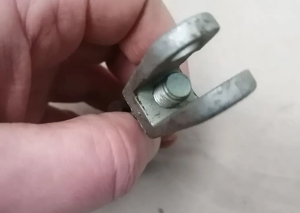 Шток цилиндра сцепления газ 2410, новый ссср 3