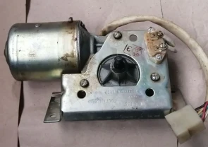 Стеклоочиститель газ 2410, новый ссср