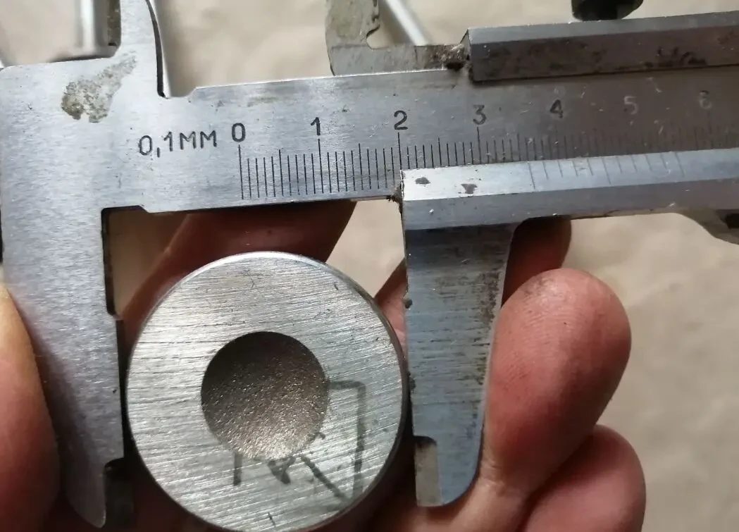 Втулки клапана газ 21, уаз, новые ссср 5