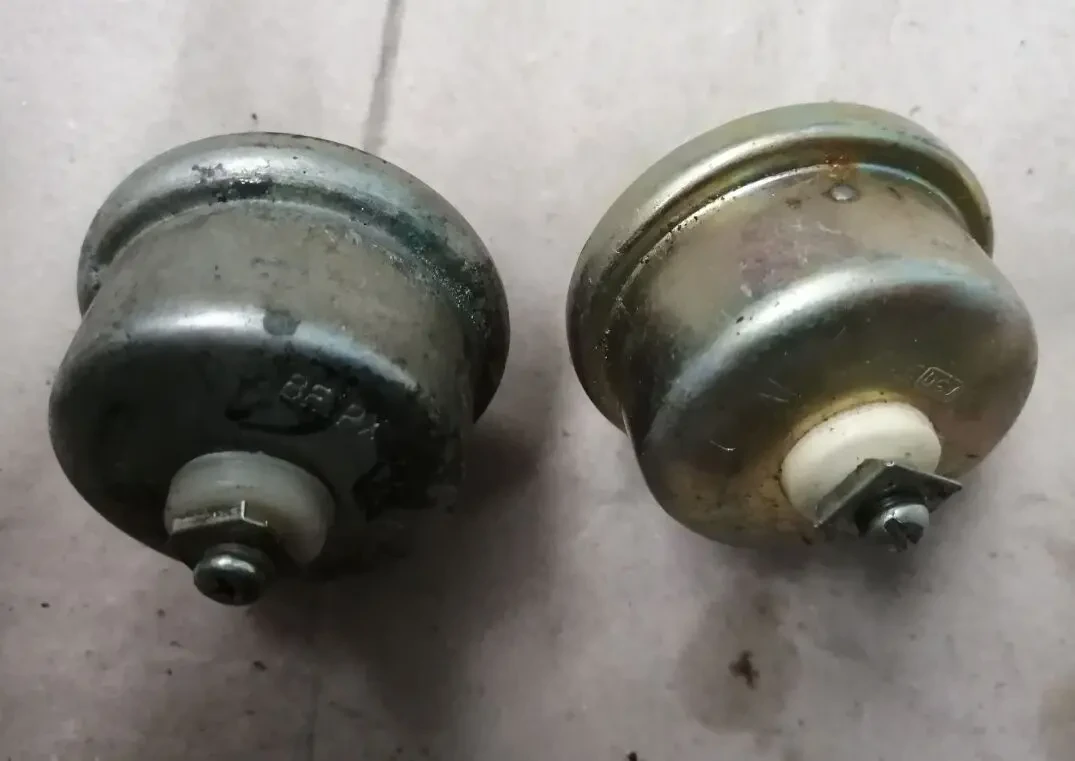 Датчик масла газ 21, новый ссср 3