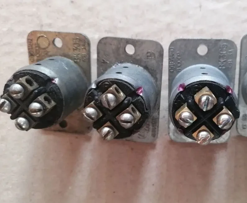 Выключатель ВК-305, газ, паз, кавз, новый ссср 2