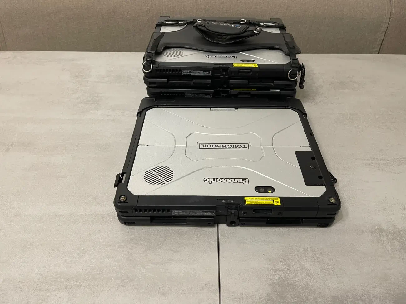 Захищений ноутбук-планшет Panasonic Toughbook CF-33, 12, i5-7300U 6