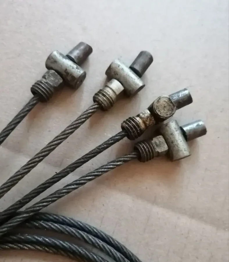 Трос ручника газ 24 передний, новый ссср 3