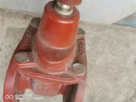 Задвижка и  шаровий кран