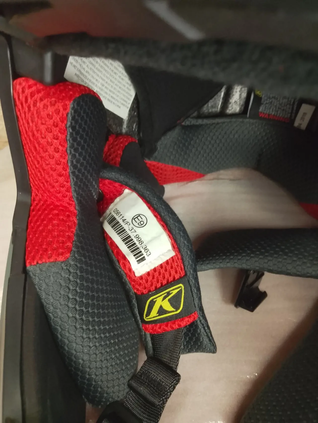 Топовий шолом Klim S5 carbon 5