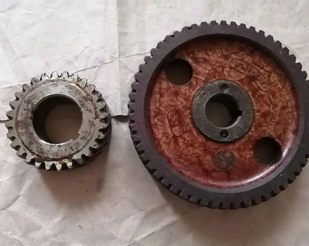 Шестерни грм газ 69, 20, 51, 52, новые ссср 2