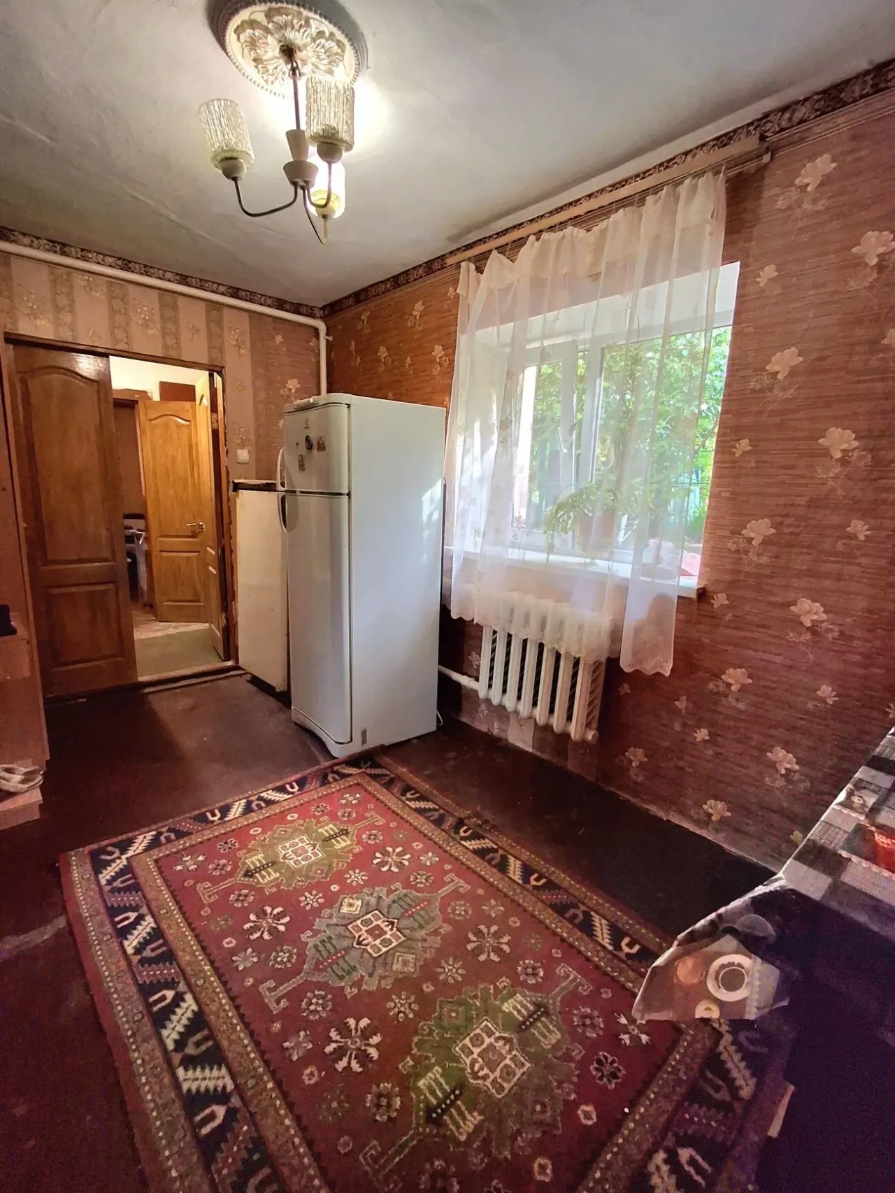 У продажу 5 к. будинок67м2, гараж35м2, 8соток, зуп. 9 военна 2