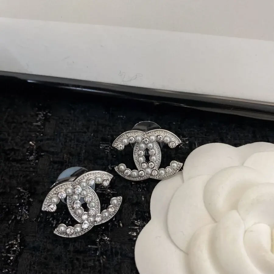 Сережки Chanell