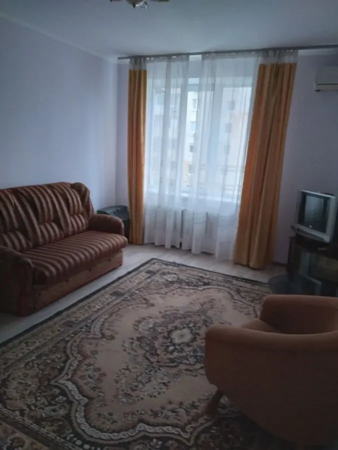 Сдам 1 к.кв. на Сахарова 7