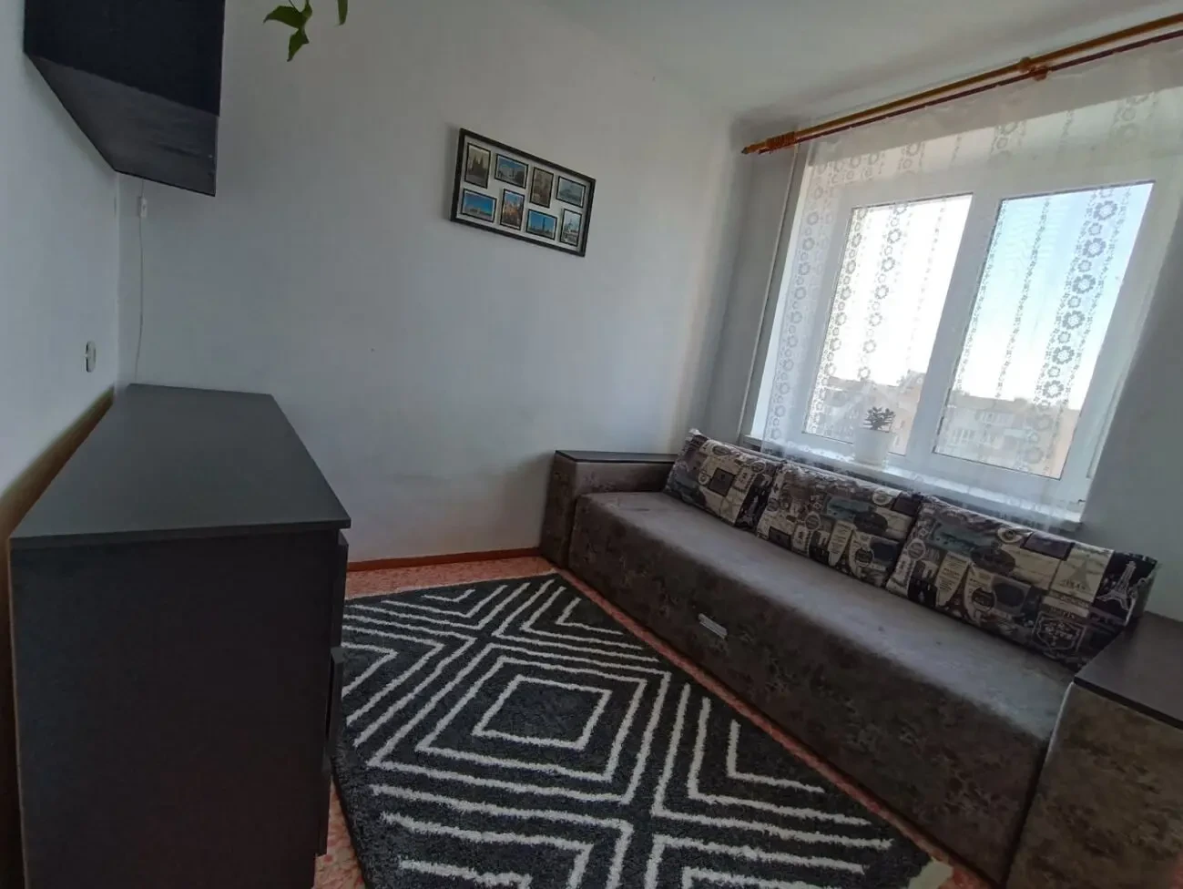 3-х/к квартира Інгульській р-н. ул. Космонавтов 142