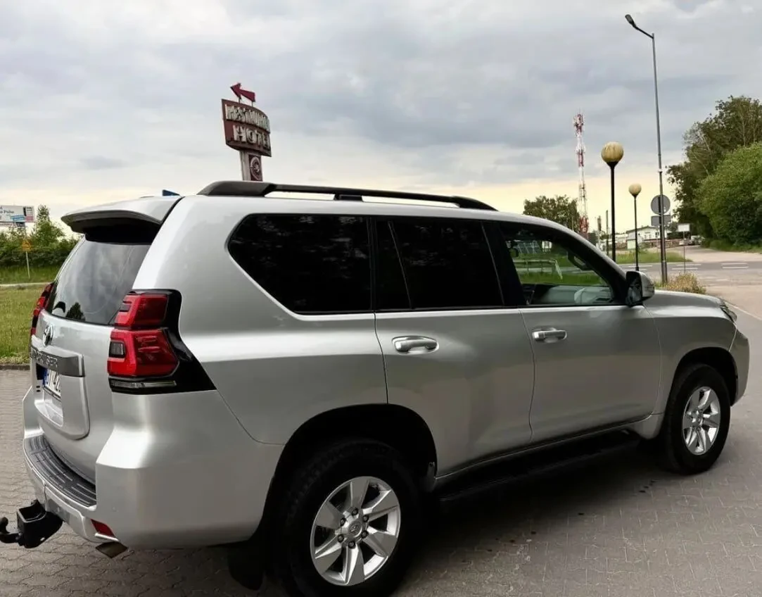 Авто з ЄС Toyota Land Cruiser 3