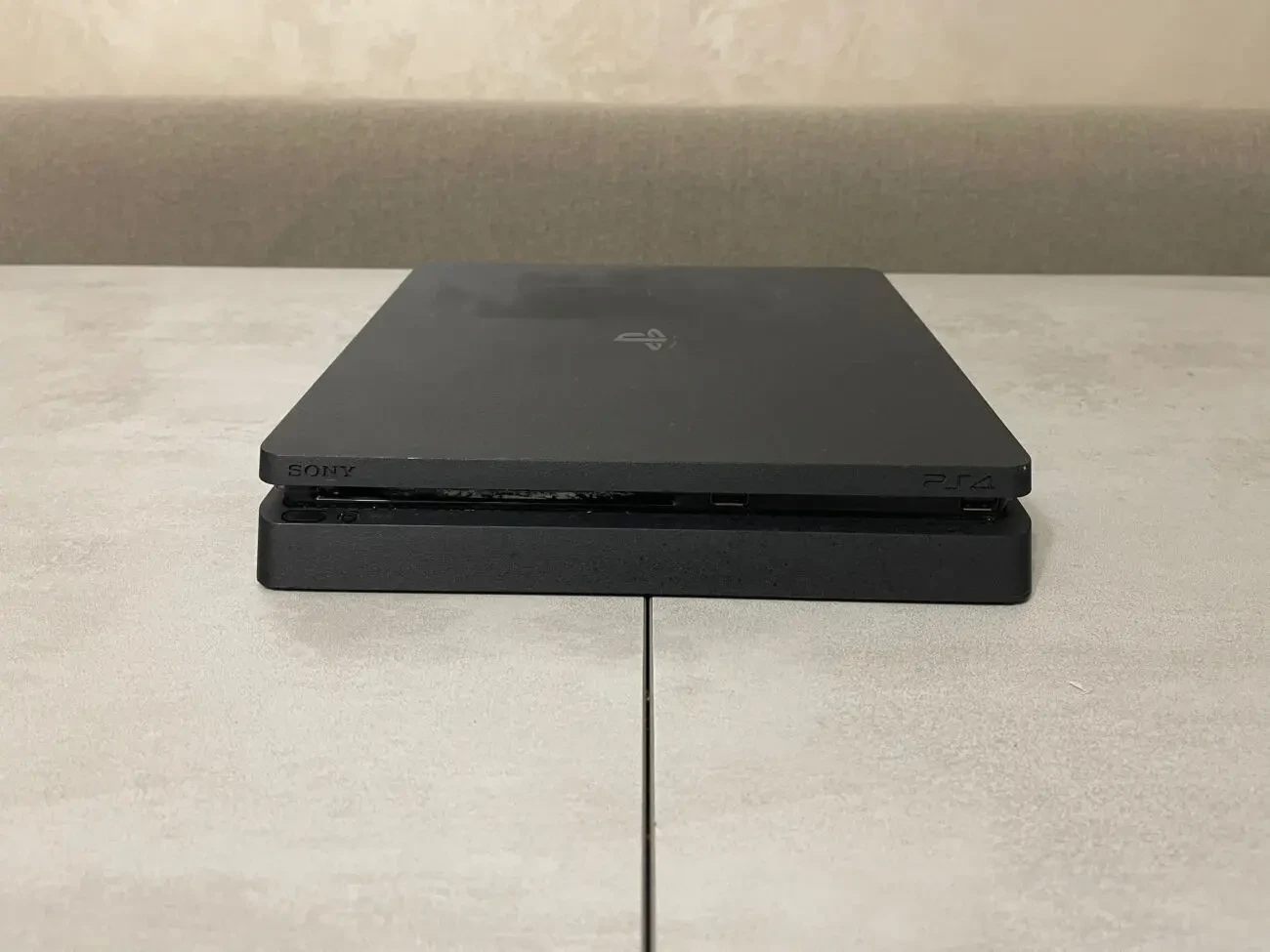 Ігрова приставка Sony Playstation PS4 CUH-2215B Slim, 500GB 2