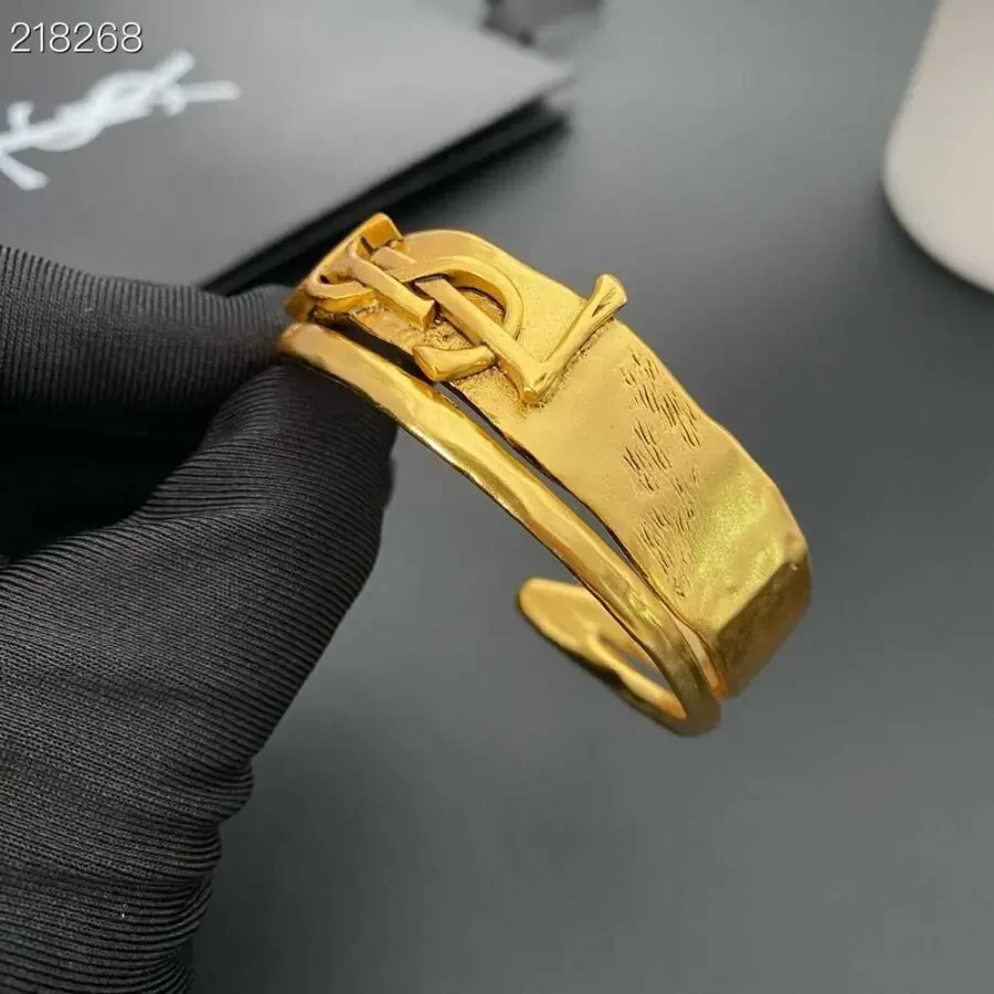 Браслет-каф Yves Saint Laurent (ysl) 6