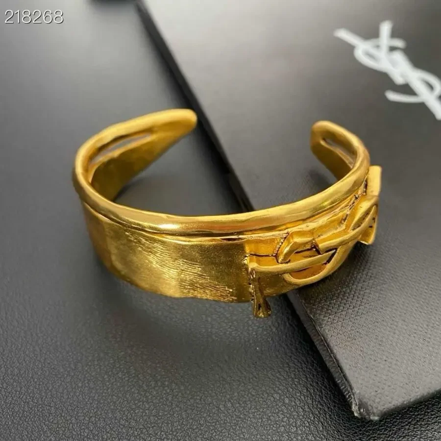 Браслет-каф Yves Saint Laurent (ysl)