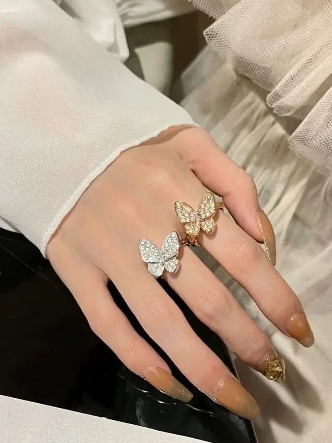 Каблучка Chopard 9