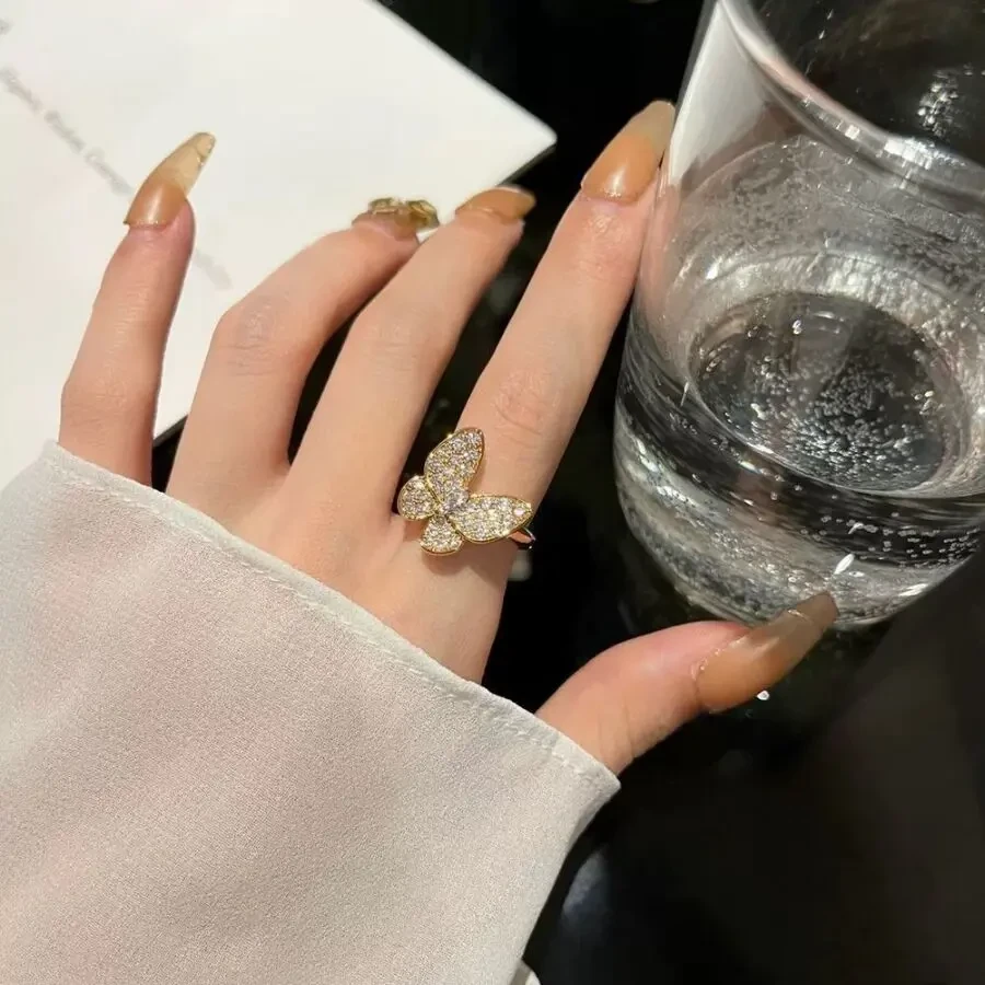 Каблучка Chopard 8