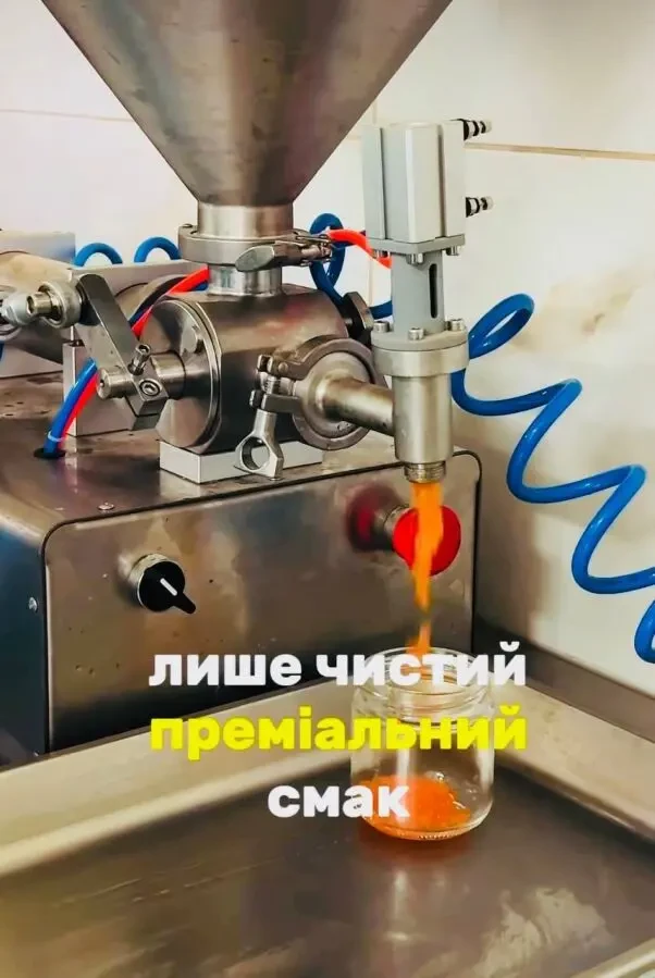 Свіжа червона ікра напряму з рибного господарства 4