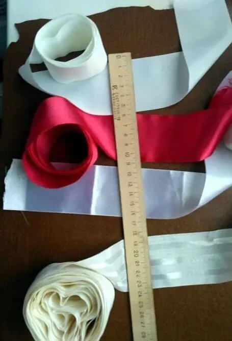 Для творчества Лента ленточка атласная , шелковая, новая ширина 5 см 4