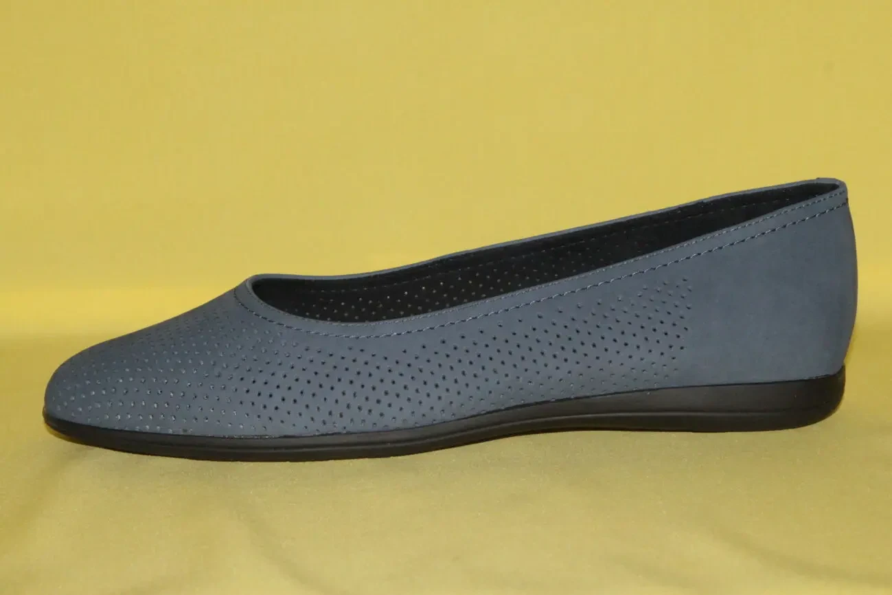 Балетки женские Trotters, размер 42 6