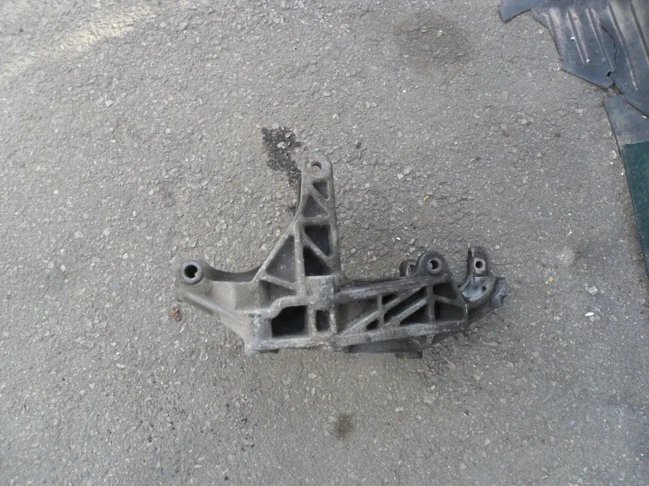 Кронштейн генератора і ГУР Ford Escort VII 1995-2000, 95AB10K019AA 8