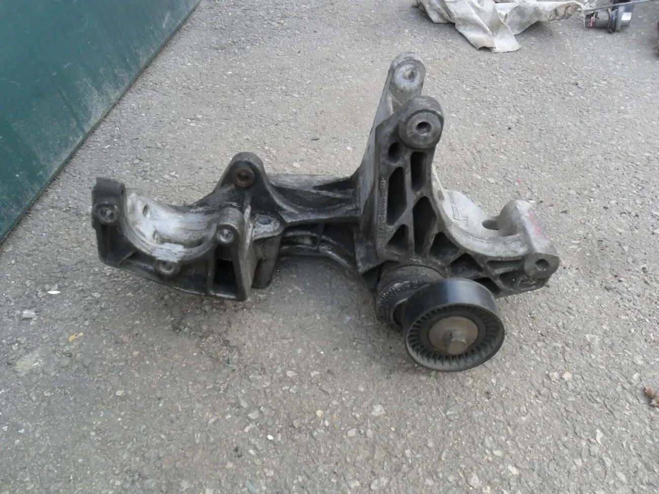 Кронштейн генератора і ГУР Ford Escort VII 1995-2000, 95AB10K019AA