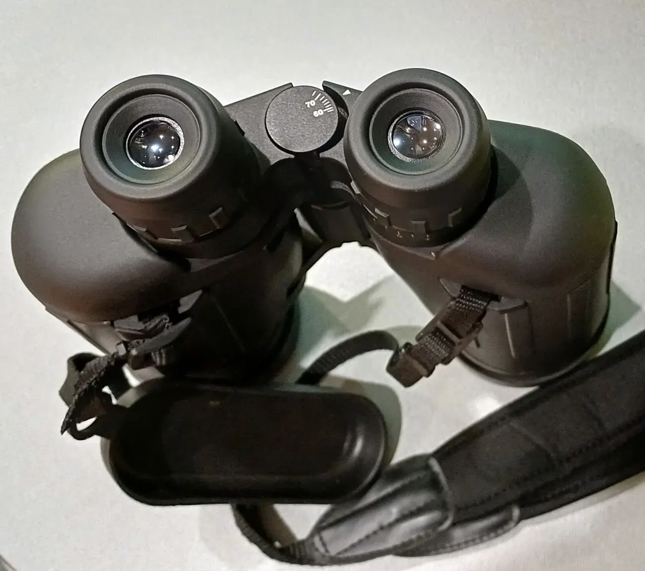 Бинокль Yukon 30х50 3