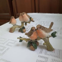 Фігурки полімерні Пташки силять на гілці дуба