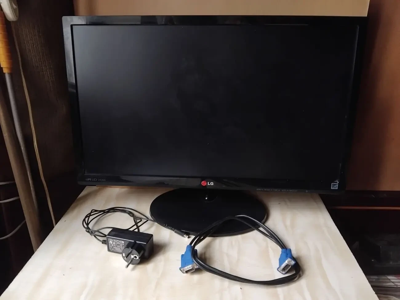 Монітор LED LG 24EA53VQ-P Black, 23.8 дюйма, під ремонт