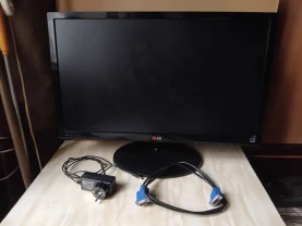 Монітор LED LG 24EA53VQ-P Black, 23.8 дюйма, під ремонт