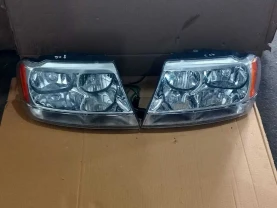 Фари Jeep wj