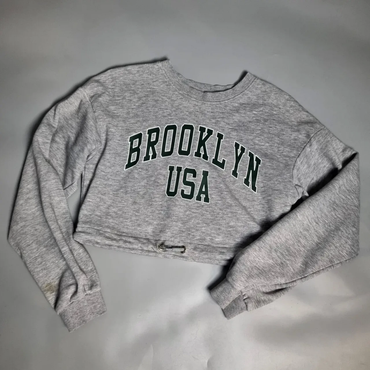Укорочена світшот brooklyn від bershka 5