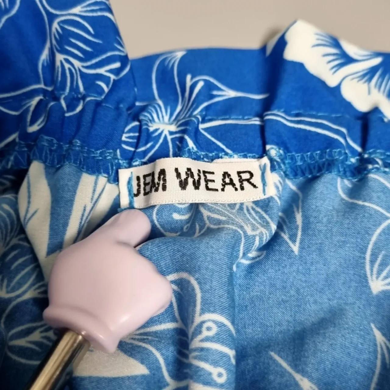 Блакитна сукня з квітковим принтом 7