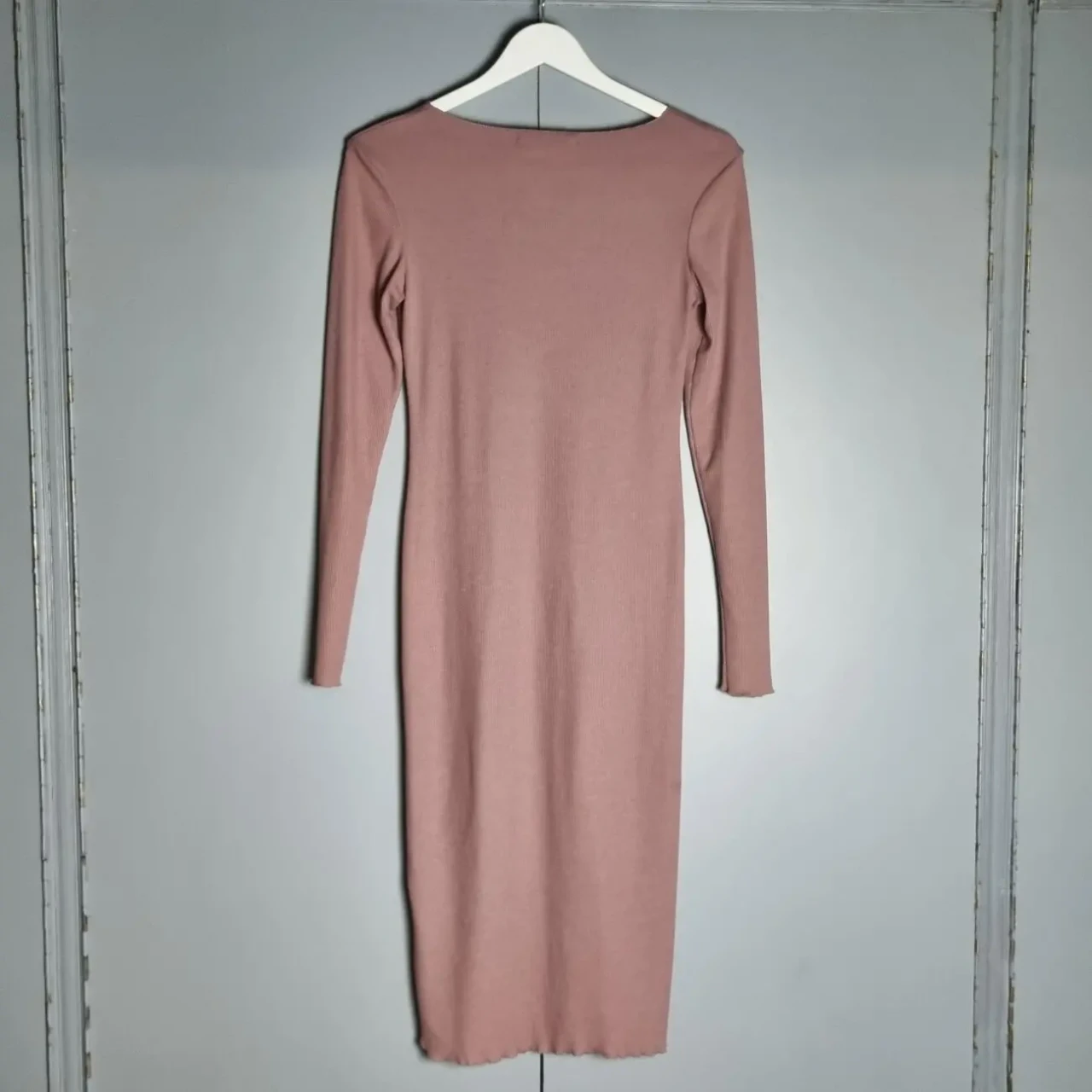 Рожева сукня  в рубчик bikbok s 4