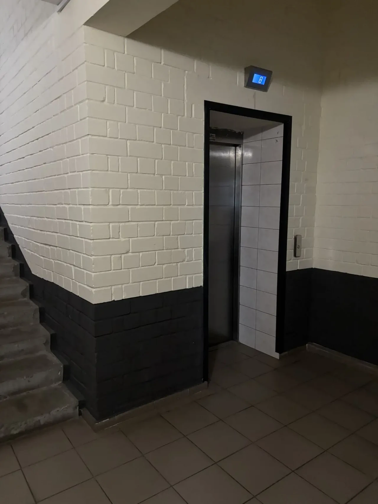 Трьохкімнатна квартира студія, р- Масани 4