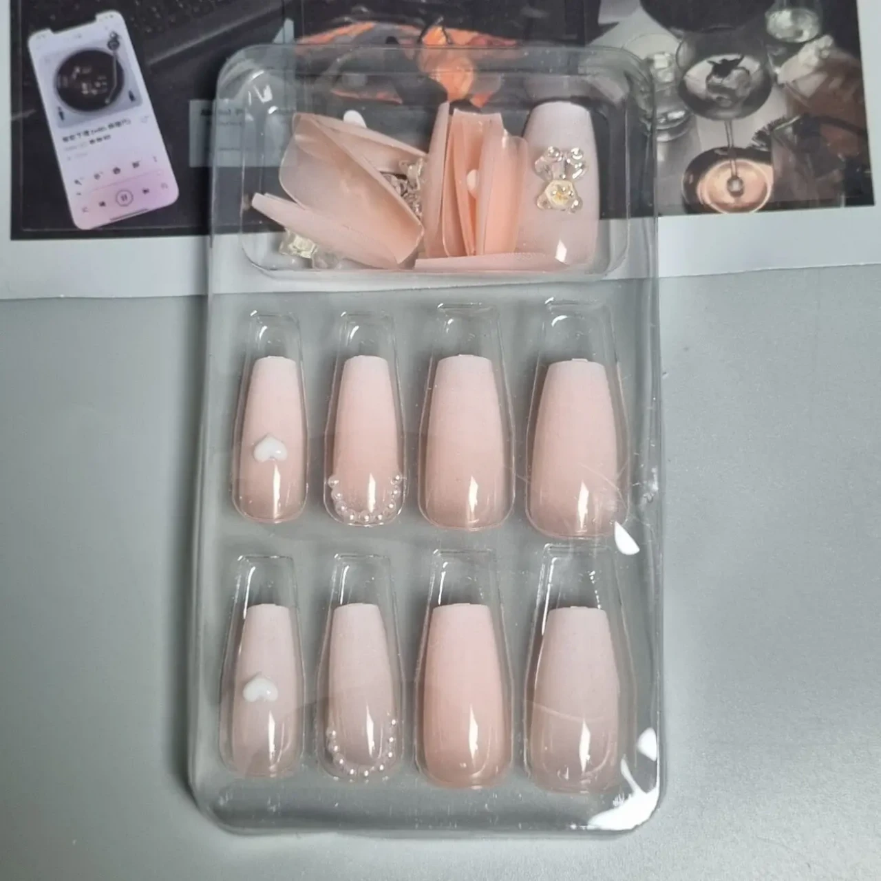 24 шт. накладні нігті з 3d-декором у вигляді сердечок і мишки 4