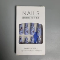 24 шт. накладні нігті зі сніжинками та дизайном пряникового чоловічка