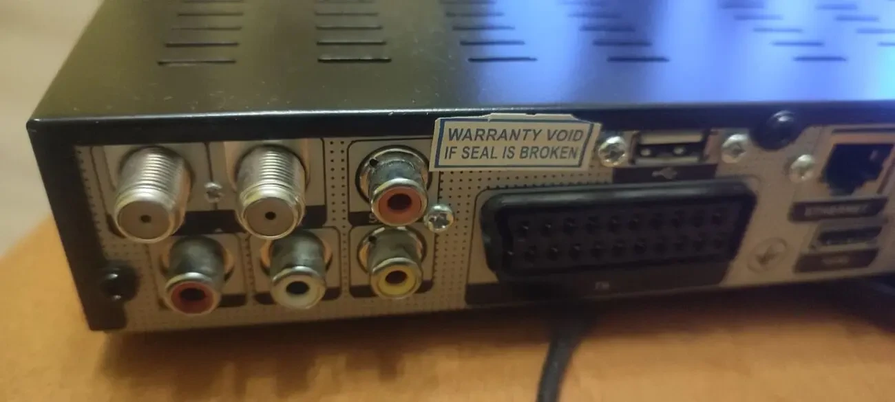 спутниковый ресивер Galaxy Innovations GI S8120 4