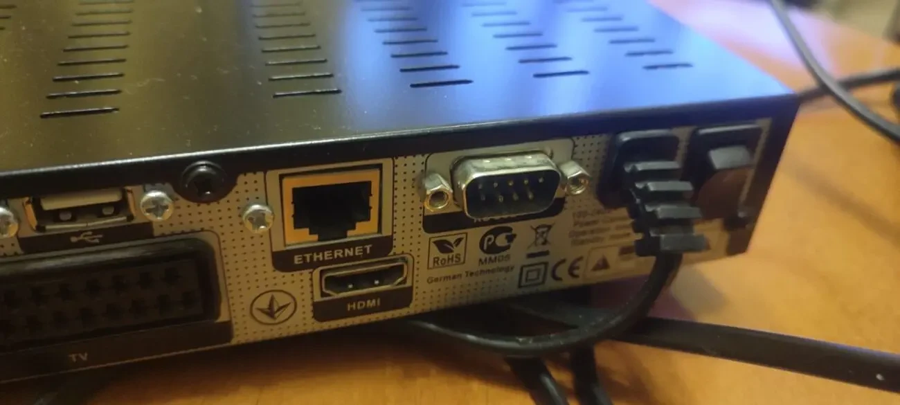 спутниковый ресивер Galaxy Innovations GI S8120 3