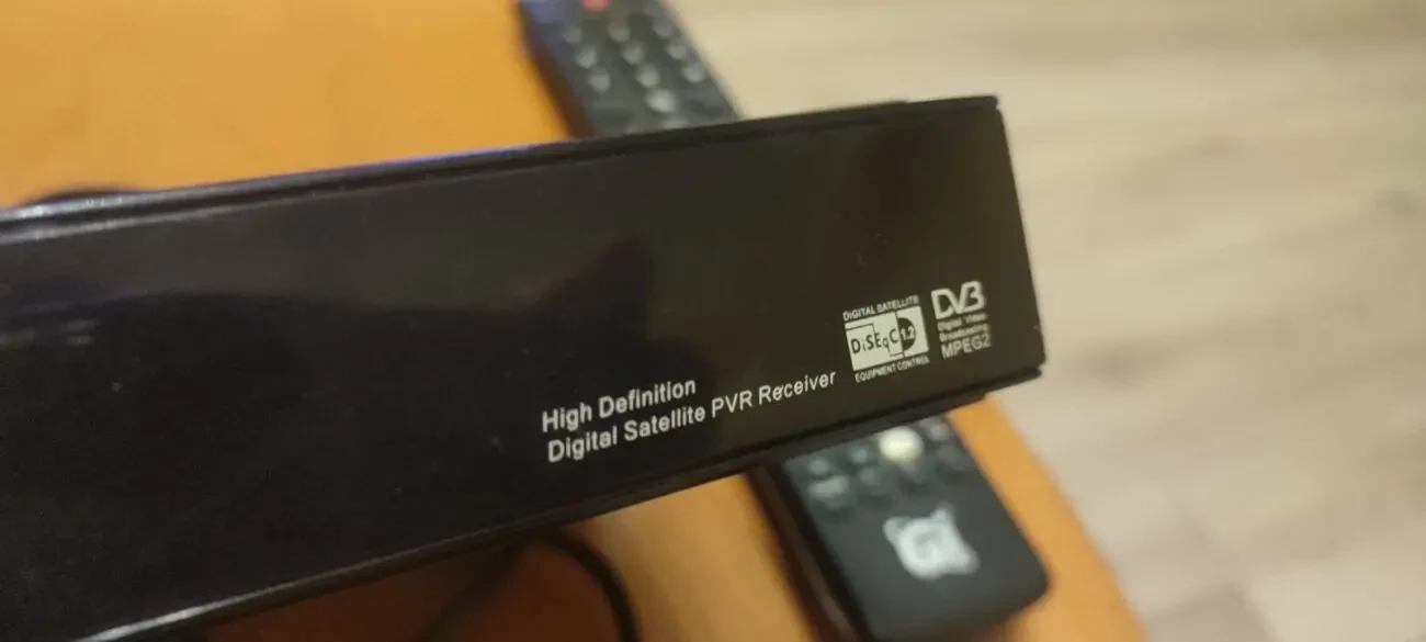 спутниковый ресивер Galaxy Innovations GI S8120 2