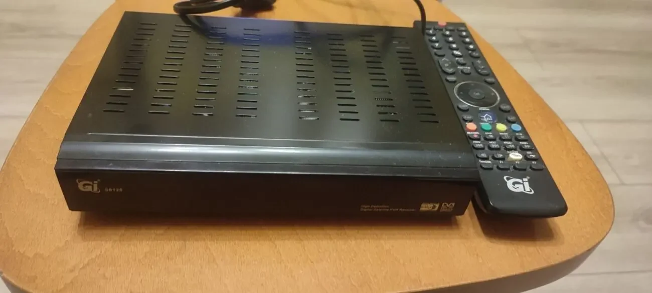 спутниковый ресивер Galaxy Innovations GI S8120