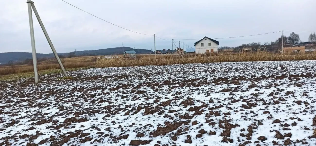 земельна ділянка 4