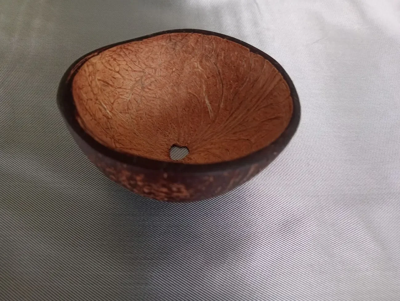 Горщик для квітів з кокосу 2