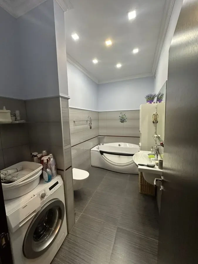 Сдам СВОЮ 2-х комн. кв. возле метро 23Августа ЖК ТРИУМФ 10