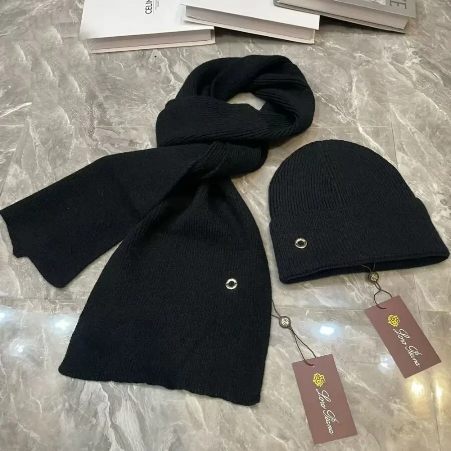 Комплект шапка з шарфом Loro Piana 5