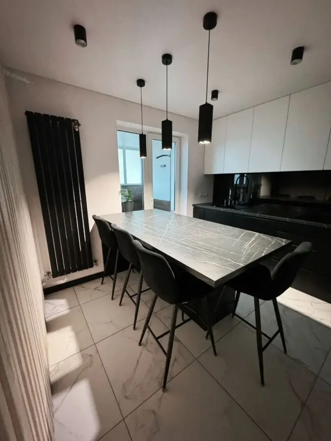 Актуально 3-к Преміальна квартира у ЖК Олімпійський 4