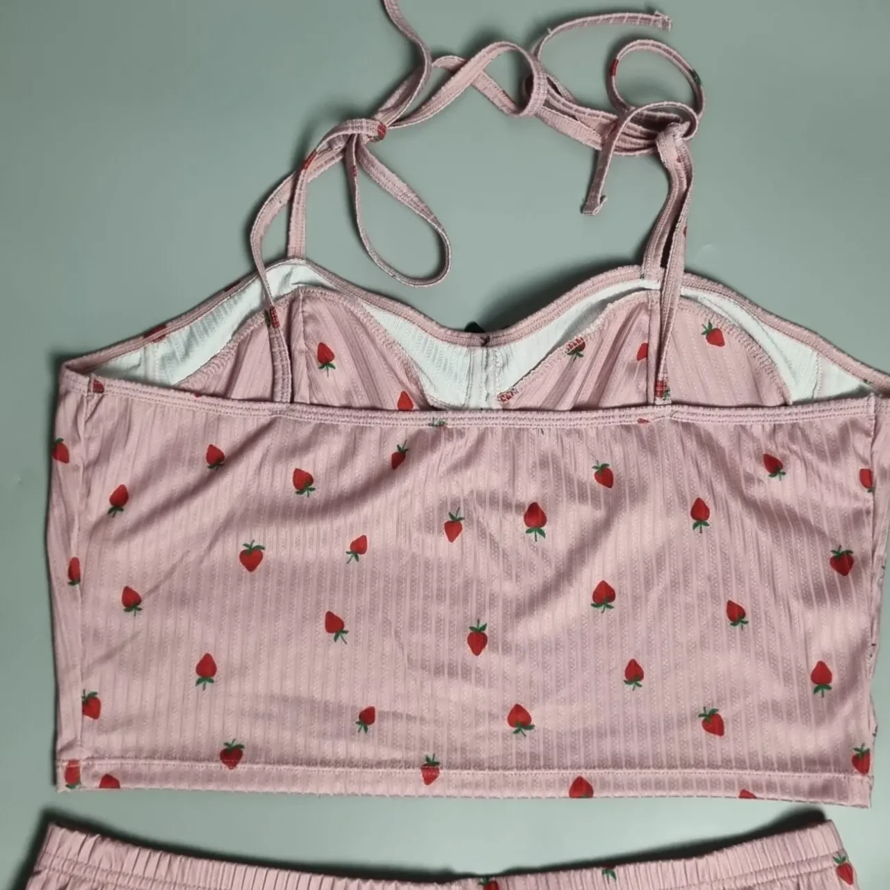 Піжама жіноча рожева з принтом полуничок 5