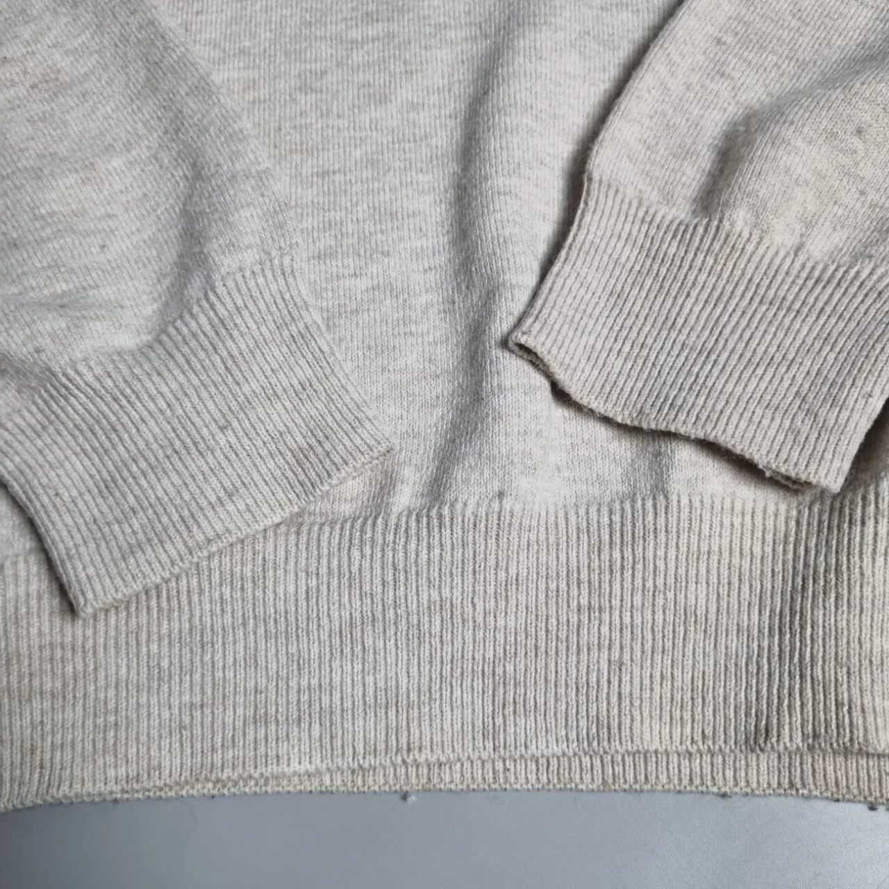 Базовий светр для чоловіків бежевого кольору, розмір l 8