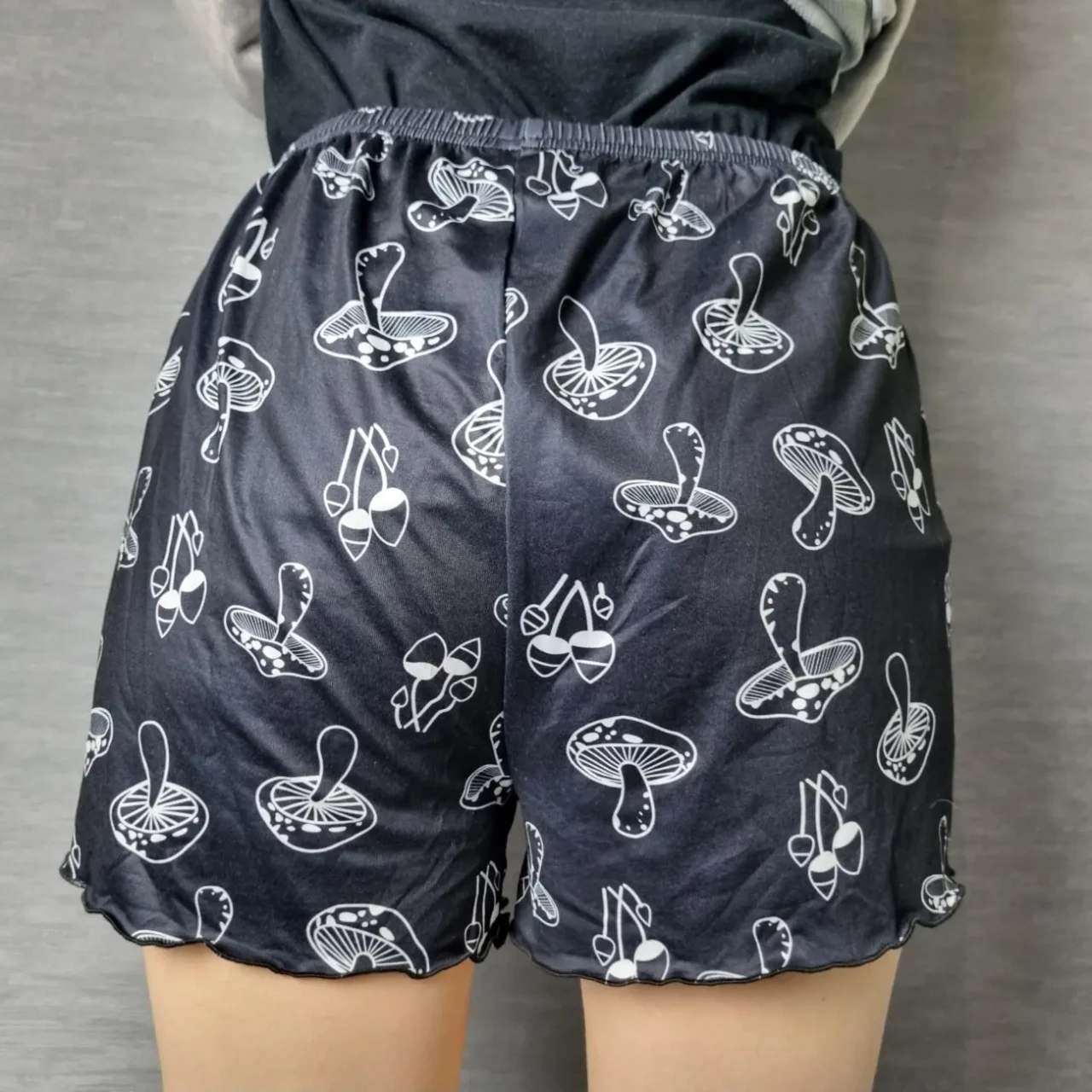 Жіночі шорти з принтом грибів, бавовна, розмір xl 3